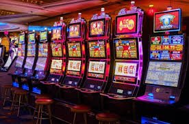 Filipino sports fan placing a live bet on 188 ph mobile platform